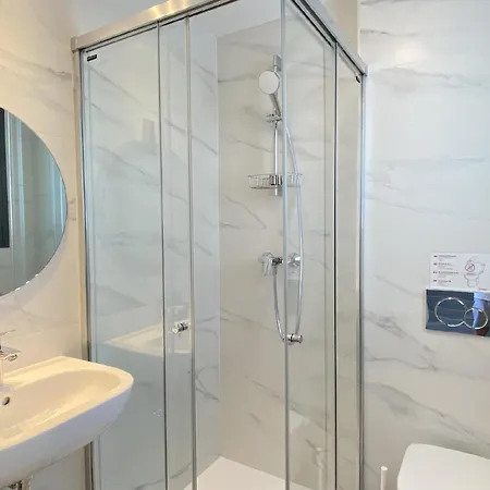 Apartment Fuer 6 Personen Ca 120 Qm In Nerja, Andalusien Costa Del Sol *