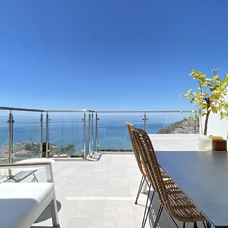 Fuer 6 Personen Ca 120 Qm In Nerja, Andalusien Costa Del Sol * Nerja
